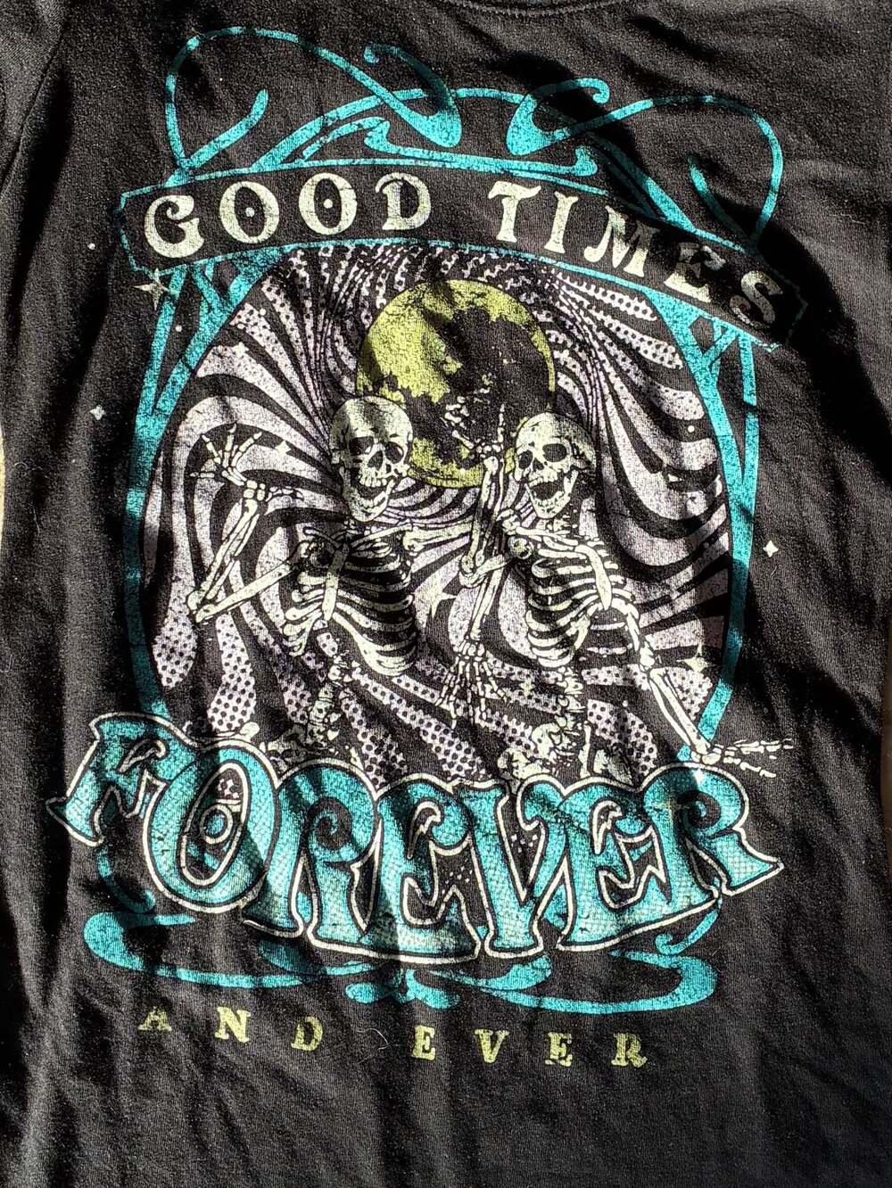 Wound Up Juniors Good Times Forever Skeletons Graphic T-Shirt Black XS